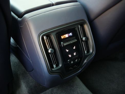 New 2026 Aston Martin DBX 707 image 24