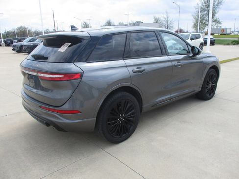 Used 2023 Lincoln Corsair AWD w/ Equipment Group 101A image 4