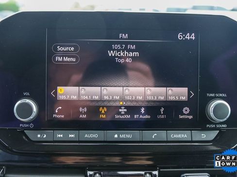 Used 2025 Nissan Pathfinder SV image 28