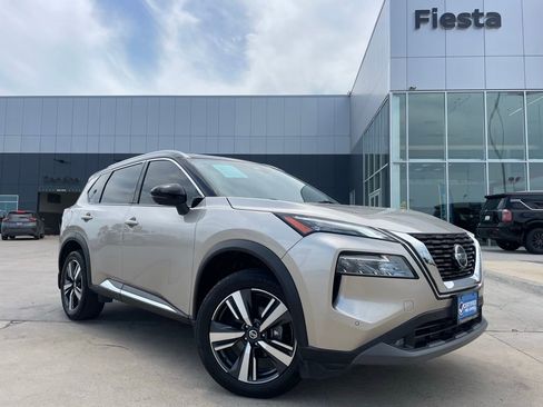 Certified 2021 Nissan Rogue SL w/ Premium Package FWD image 1