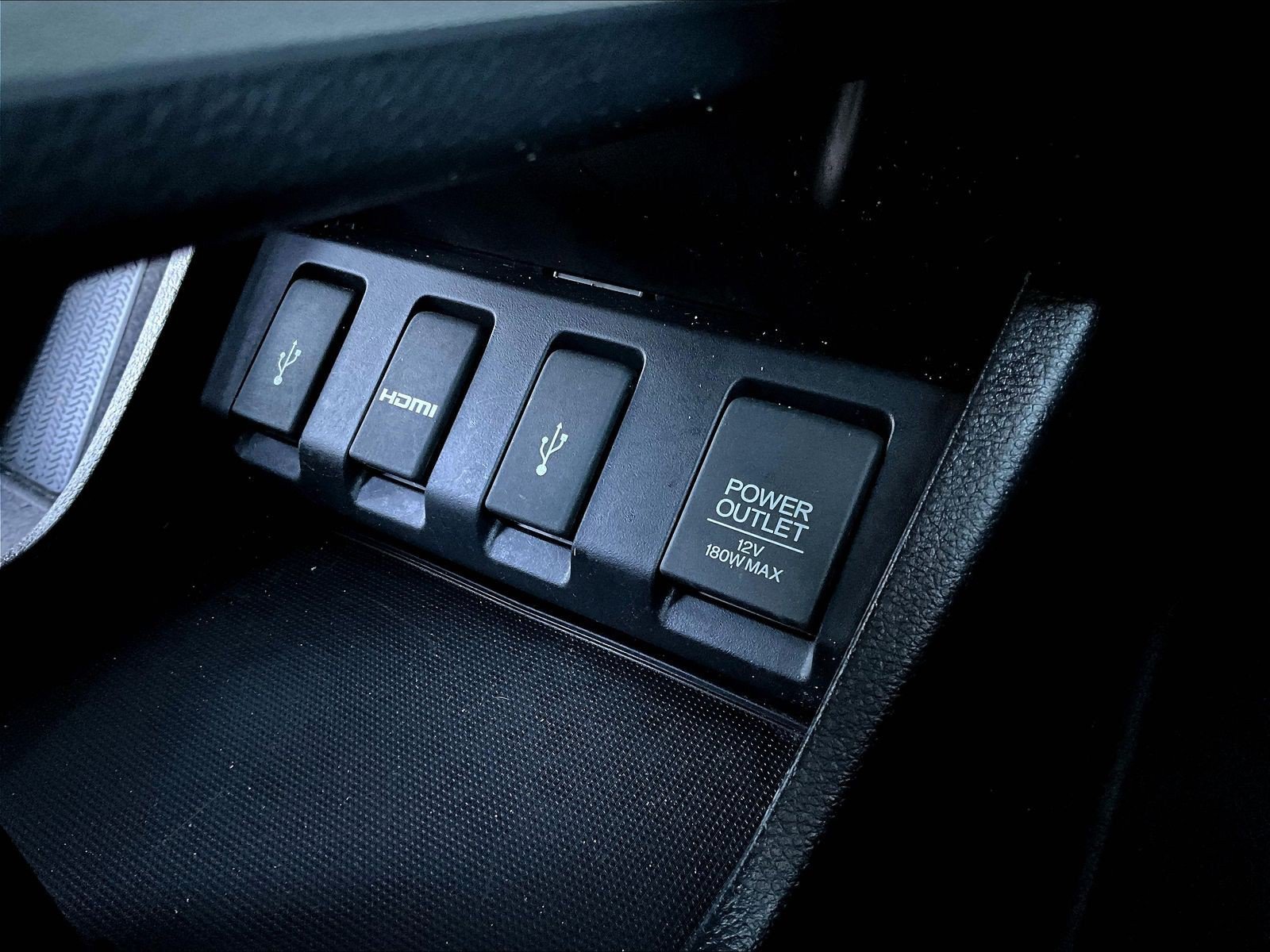 Used 2018 Honda HR-V EX image 16