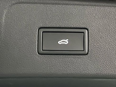 New 2026 Volkswagen Atlas SEL image 41