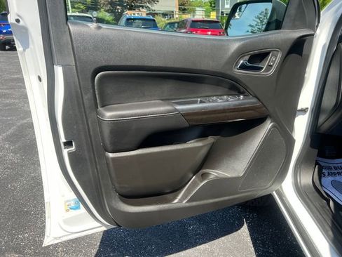 Used 2019 GMC Canyon SLE w/ Elevation Edition RWD image 8