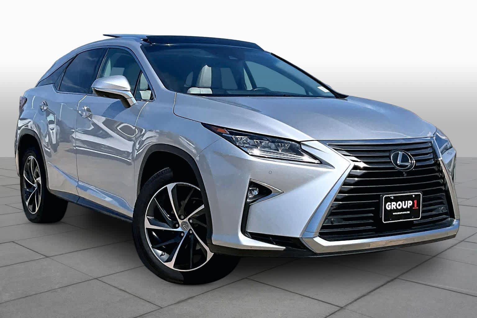 Used 2016 Lexus RX 350 AWD w/ Luxury Package image 3