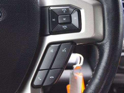 Used 2022 Ford F250 Lariat image 30