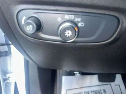 Used 2024 Chevrolet Equinox LT image 7