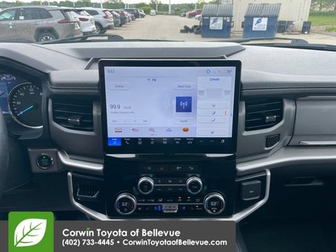 Used 2024 Ford Expedition XLT AWD/4WD image 17