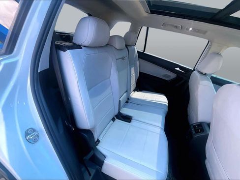Used 2021 Volkswagen Tiguan SEL w/ 3-Row Tiguan MDO Package FWD image 20