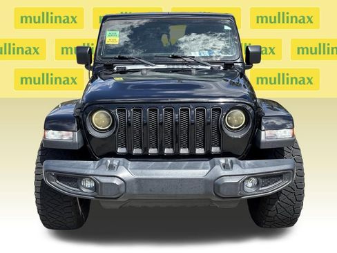 Used 2020 Jeep Wrangler Unlimited Sahara image 14