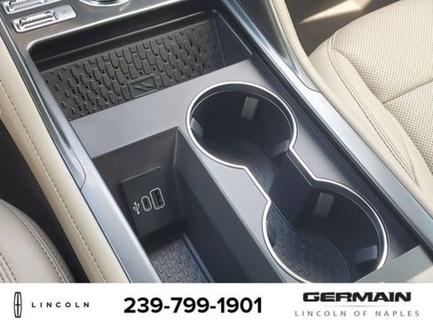 New 2025 Lincoln Nautilus Premier image 31
