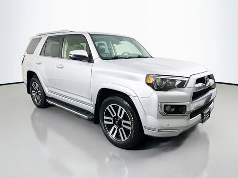 Used 2018 Toyota 4Runner Limited w/ Convenience Package AWD/4WD image 1