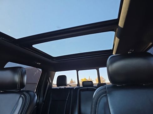 Used 2019 Ford F150 Lariat w/ Equipment Group 502A Luxury image 16