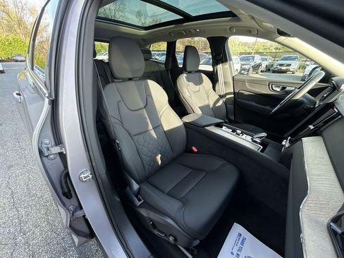New 2026 Volvo XC60 B5 Plus w/ Climate Package image 25