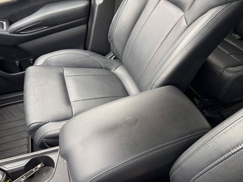 Used 2020 Subaru Ascent Limited w/ Technology Package AWD/4WD image 14