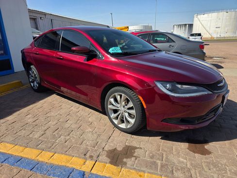 Used 2015 Chrysler 200 S w/ Navigation & Sound Group I AWD/4WD image 3