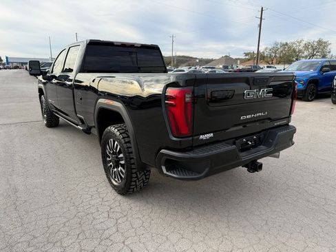 Used 2024 GMC Sierra 3500 Denali Ultimate image 4