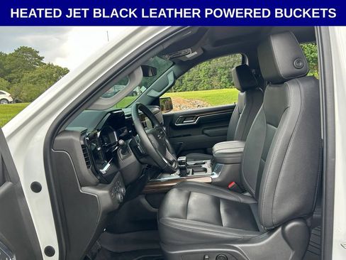 Used 2023 Chevrolet Silverado 1500 RST w/ Rally Edition AWD/4WD image 5