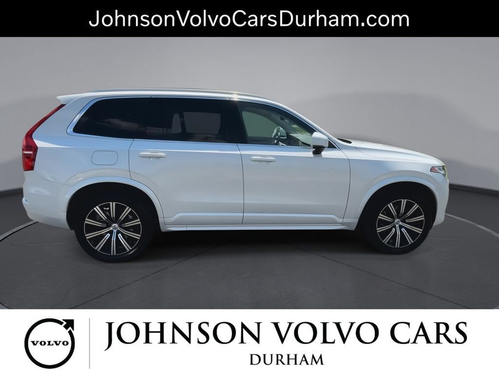 Used 2023 Volvo XC90 B5 Core w/ Climate Package AWD/4WD image 9