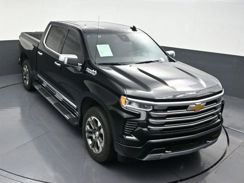 Used 2024 Chevrolet Silverado 1500 High Country image 24