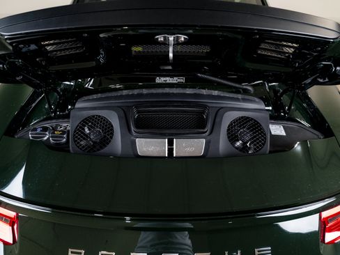 Used 2018 Porsche 911 GT3 RWD image 37