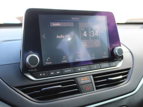 Used 2021 Nissan Altima 2.5 SV FWD image 28