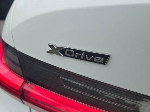 Used 2020 BMW M340i xDrive w/ Premium Package AWD/4WD image 5