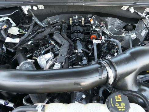 Used 2025 Ford Expedition Max Active image 30