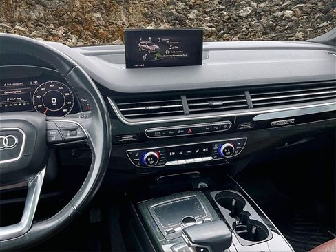 Used 2018 Audi Q7 3.0T Prestige w/ Prestige Package image 6