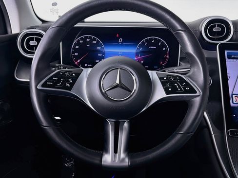 Certified 2024 Mercedes-Benz GLC 300 image 19