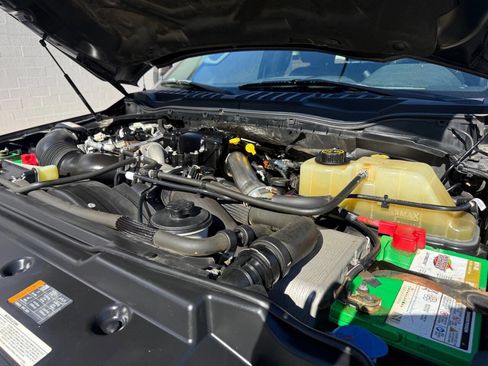 Used 2019 Ford F350 Lariat w/ Lariat Ultimate Package image 74