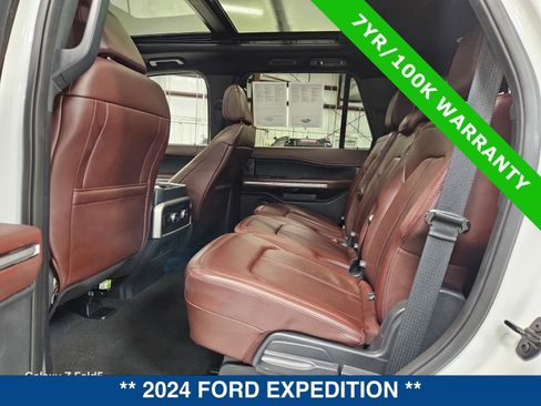 Certified 2024 Ford Expedition Limited image 17