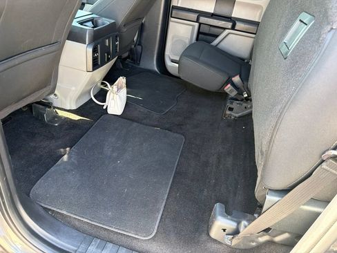 Used 2018 Ford F150 XL w/ Equipment Group 101A Mid RWD image 9
