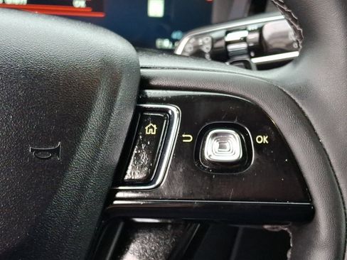 Used 2024 Lincoln Corsair AWD image 23