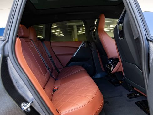 Used 2025 BMW iX M60 AWD/4WD image 26