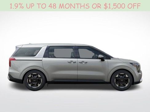New 2026 Kia Carnival EX FWD image 8