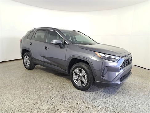 Used 2024 Toyota RAV4 XLE image 4