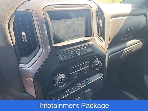 Used 2019 Chevrolet Silverado 1500 Custom Trail Boss w/ Custom Convenience Package AWD/4WD image 14