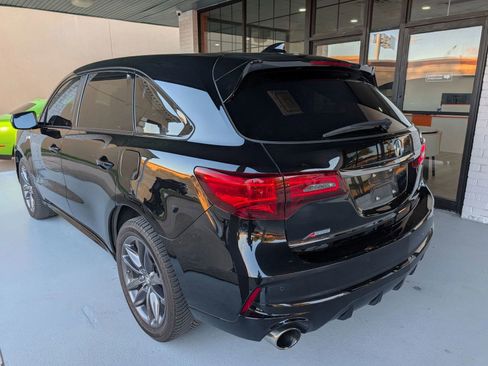 Used 2019 Acura MDX A-Spec image 3