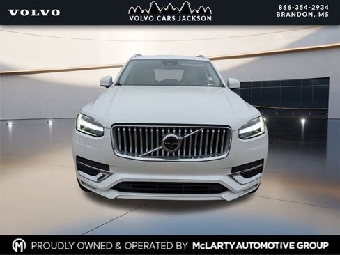 Used 2023 Volvo XC90 B6 Ultimate w/ Protection Package Premier image 2