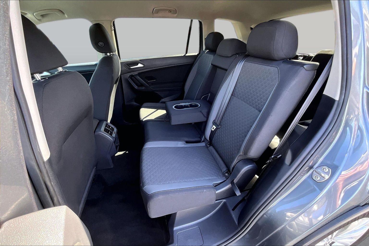 Used 2019 Volkswagen Tiguan S FWD image 27