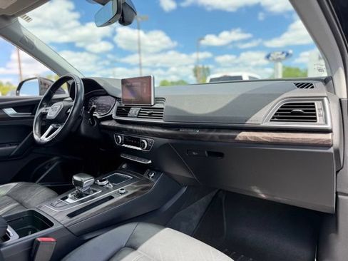 Used 2018 Audi Q5 2.0T Premium Plus w/ Premium Plus Package AWD/4WD image 17