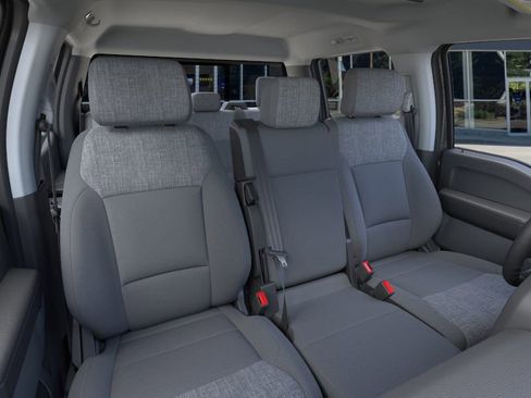 New 2026 Ford F250 XLT w/ FX4 Off-Road Package image 10