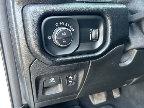 Used 2020 RAM 1500 Big Horn AWD/4WD image 21