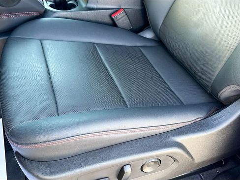 New 2025 Chevrolet Colorado Z71 w/ Technology Package image 17