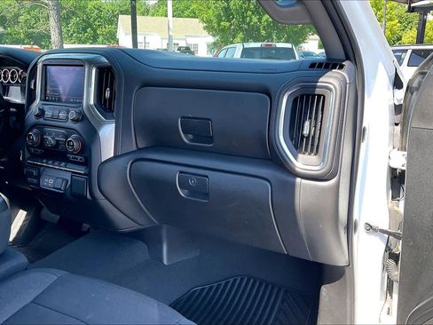 Used 2021 Chevrolet Silverado 2500 LT w/ Convenience Package AWD/4WD image 18