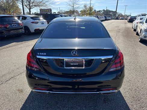 Used 2020 Mercedes-Benz S 560 Sedan image 6