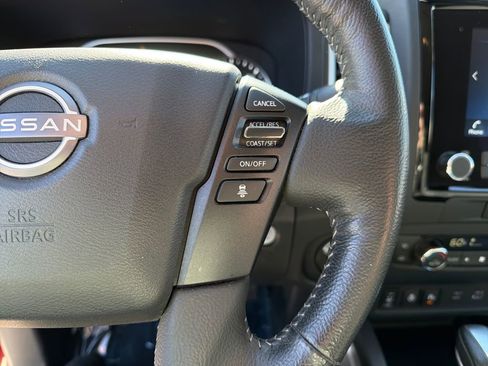 Used 2022 Nissan Frontier SV image 22