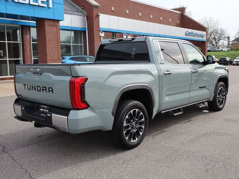 Used 2025 Toyota Tundra Limited AWD/4WD image 28