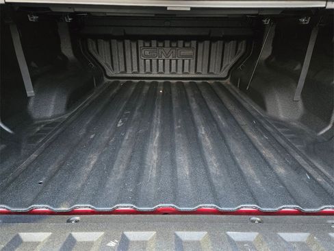 Used 2023 GMC Canyon AT4 w/ AT4 Premium Package image 9