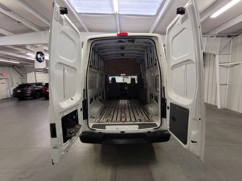 Used 2019 Nissan NV 2500 S RWD image 30
